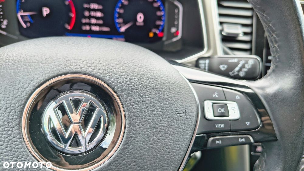 Volkswagen T-Roc - 15