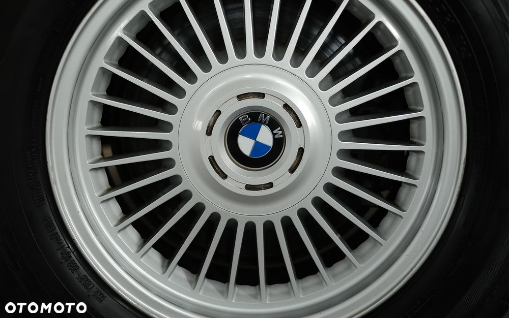 BMW Seria 7 740iL - 36