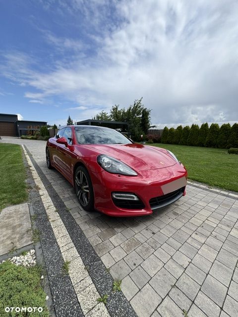 Porsche Panamera GTS - 10
