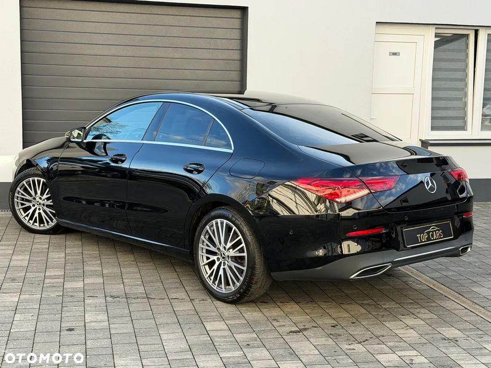 Mercedes-Benz CLA 220 d Progressive 8G-DCT - 17