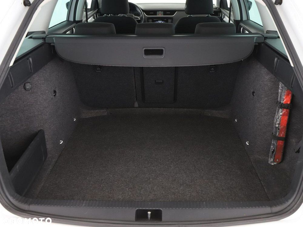 Skoda Octavia 1.4 TSI Ambition DSG - 21