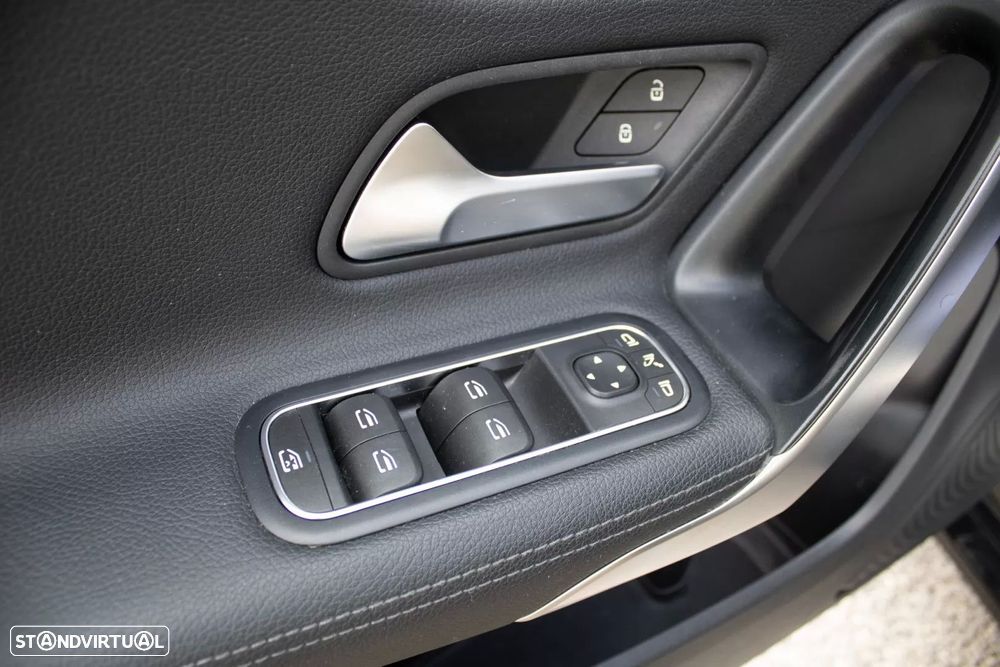 Mercedes-Benz CLA 180 d 8G-DCT Progressive Line Advanced - 15