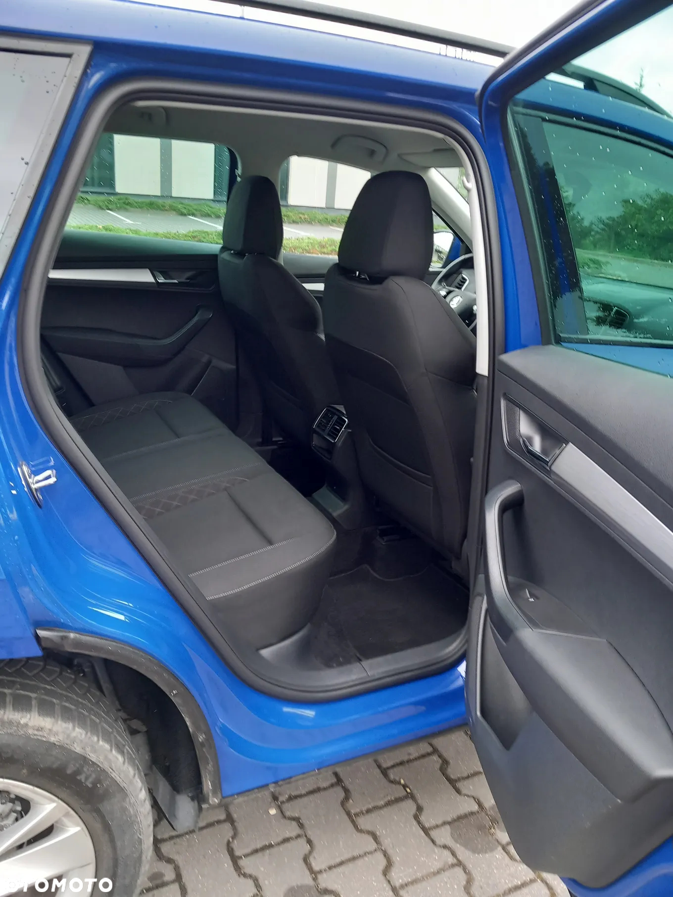 Skoda Karoq 1.0 TSI GPF 4x2 Ambition - 10