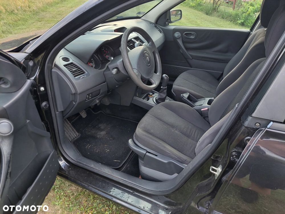 Renault Megane - 12
