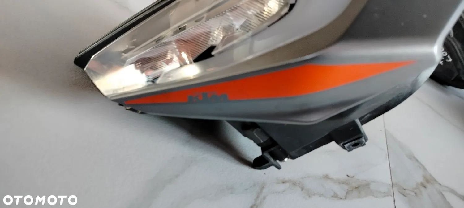 KTM DUKE 125 LAMPA PRZÓD REFLEKTOR 2022 POLIFT LAMPA TYŁ PRZEŁĄCZNIK LICZNIK ZEGARY STELAŻ - 11