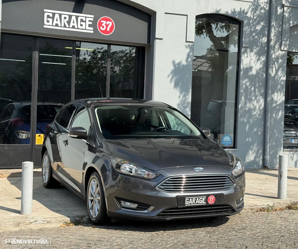 Ford Focus 1.5 TDCi Titanium - 1