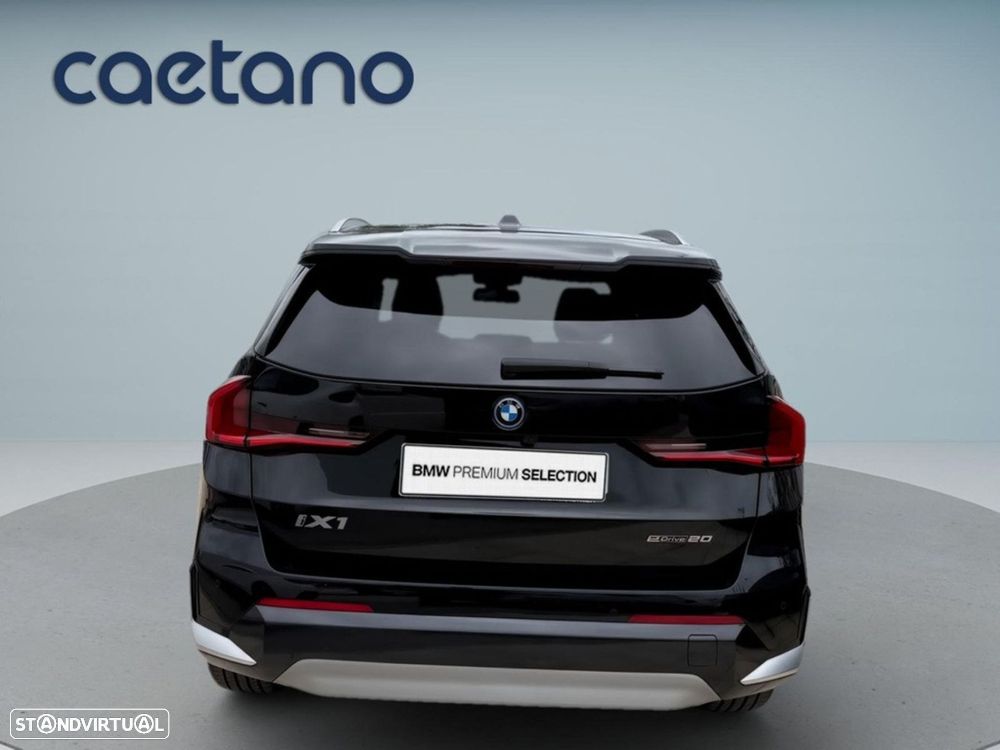 BMW iX1 eDrive20 xLine - 7