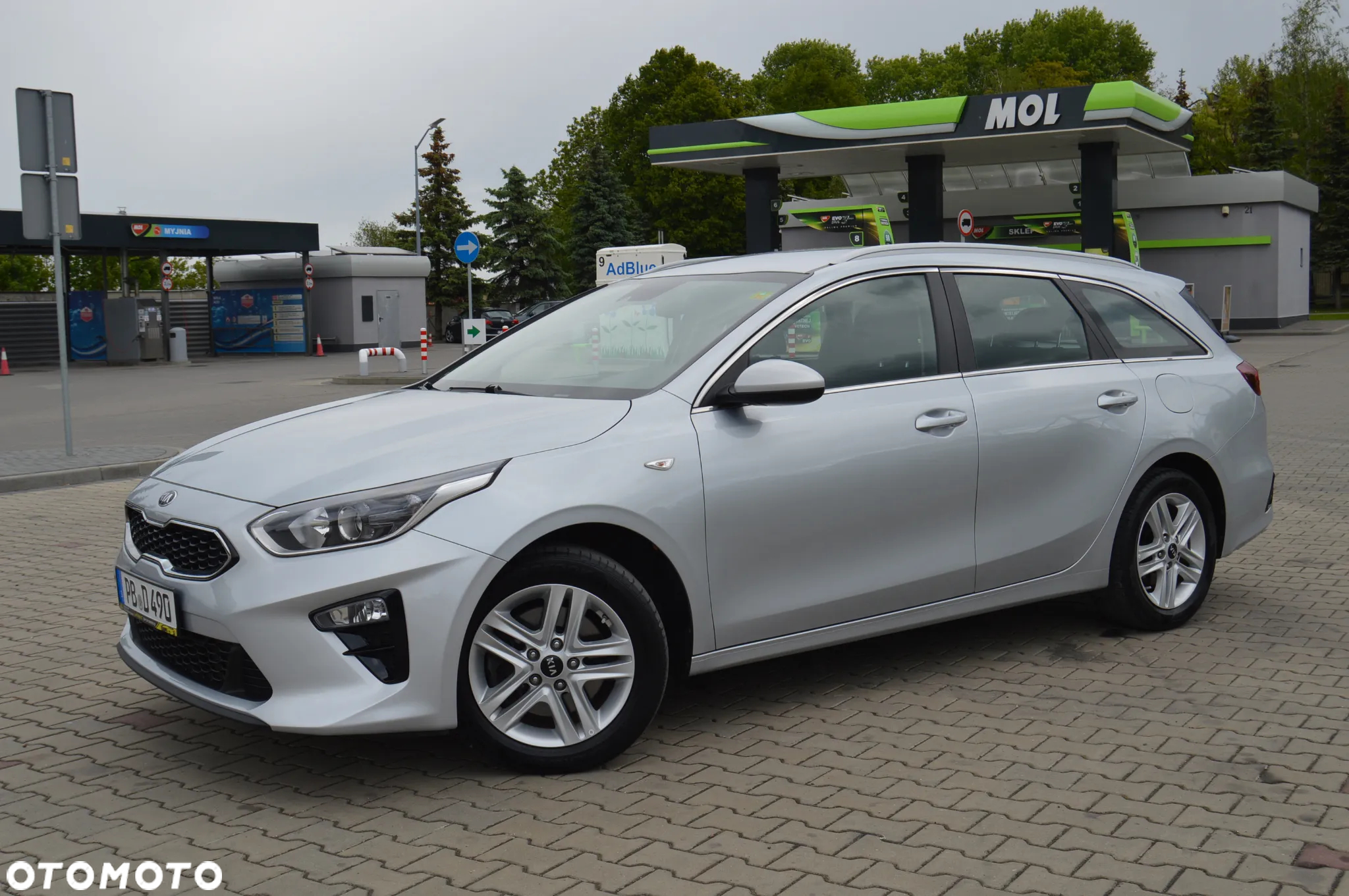 Kia Ceed 1.0 T-GDI SW ISG Platinum Edition - 17