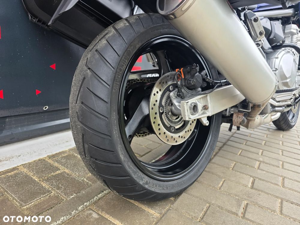 Suzuki Bandit - 19