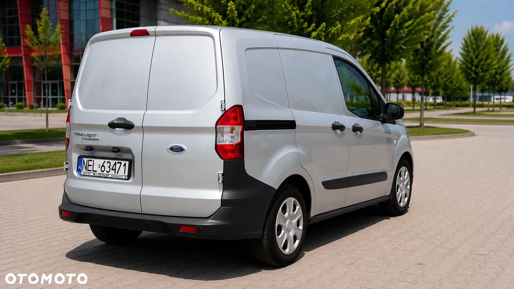 Ford Transit Courier Trend - 2