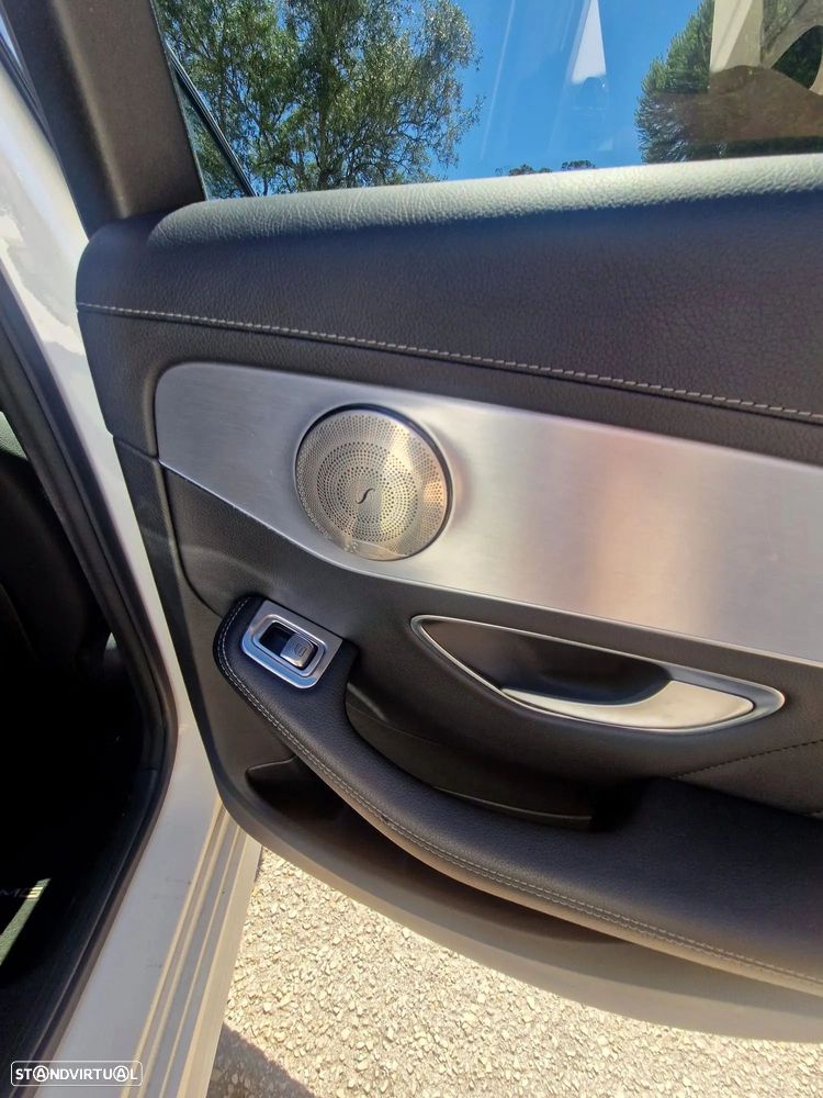 Mercedes-Benz C 250 (BlueTEC) d 4Matic Station 7G-TRONIC AMG Line - 25