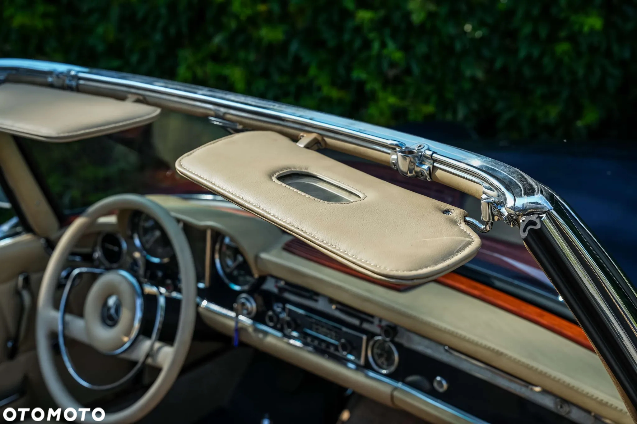 Mercedes-Benz SL - 30