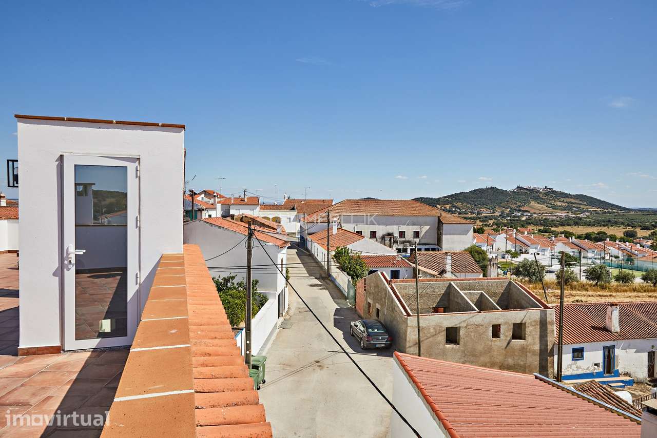 Apartamento T2 Novo a Estrear com Terraço Panorâmico | Outeiro, Monsar - Grande imagem: 5/25
