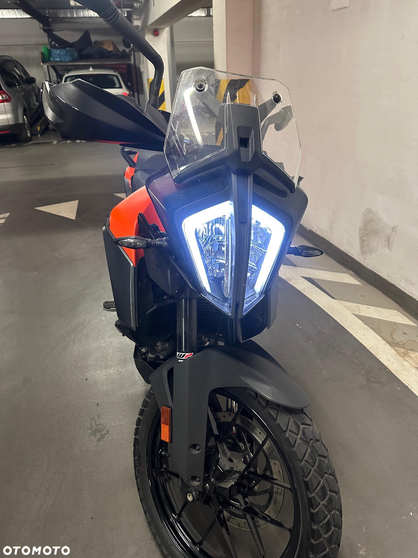 KTM Adventure - 12