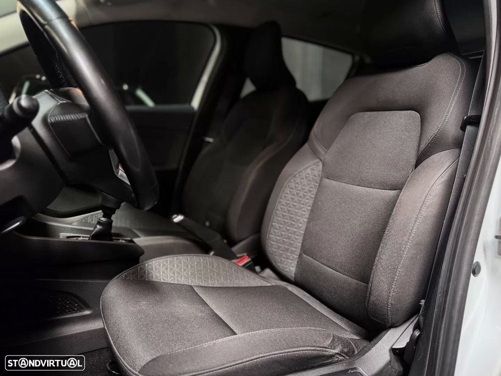 Renault Clio 1.0 TCe Evolution - 19