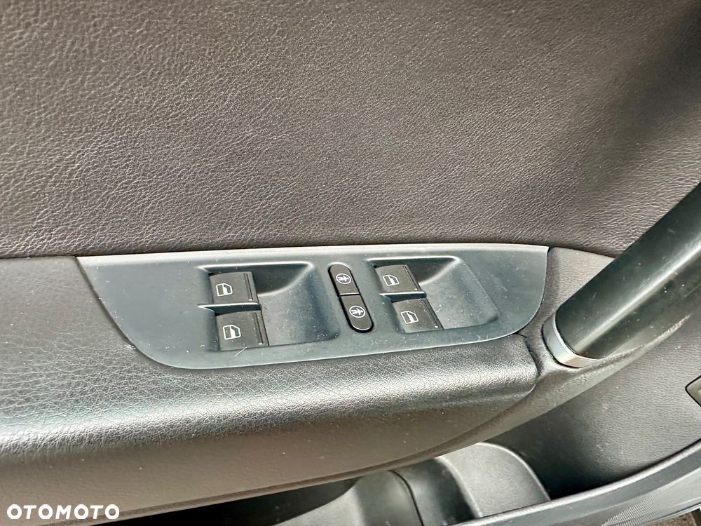 Volkswagen Touareg - 29