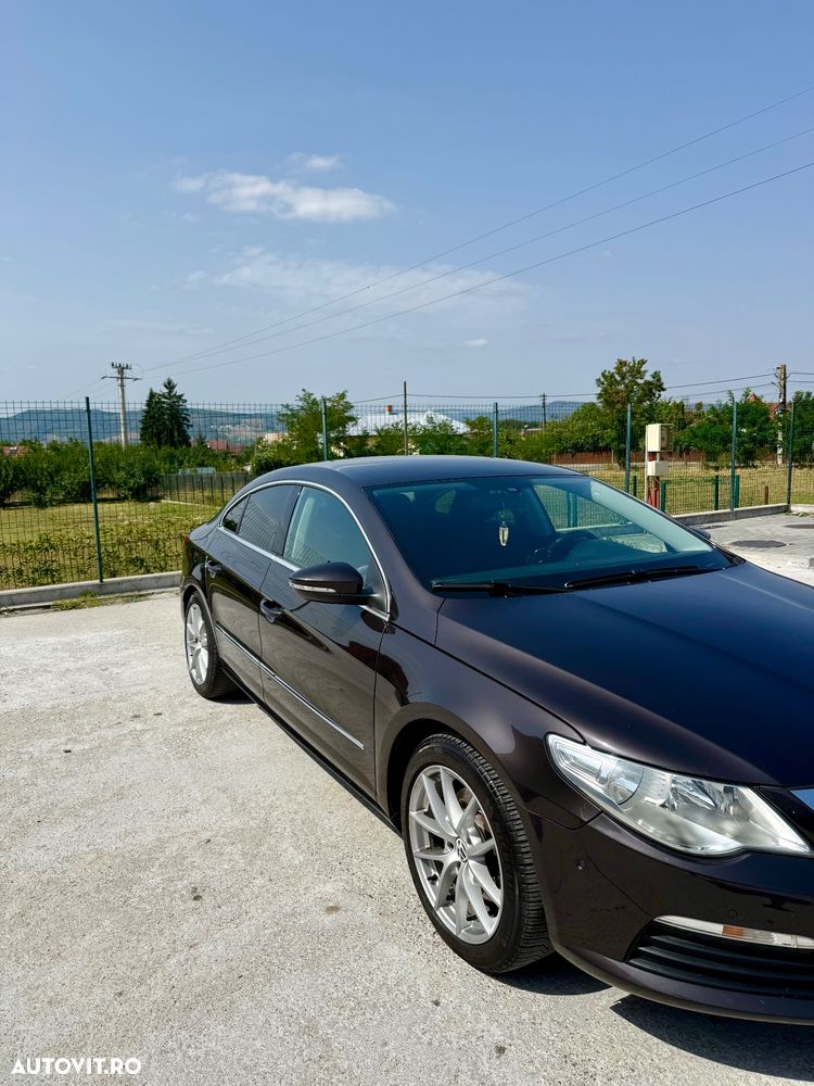 Volkswagen Passat CC - 2