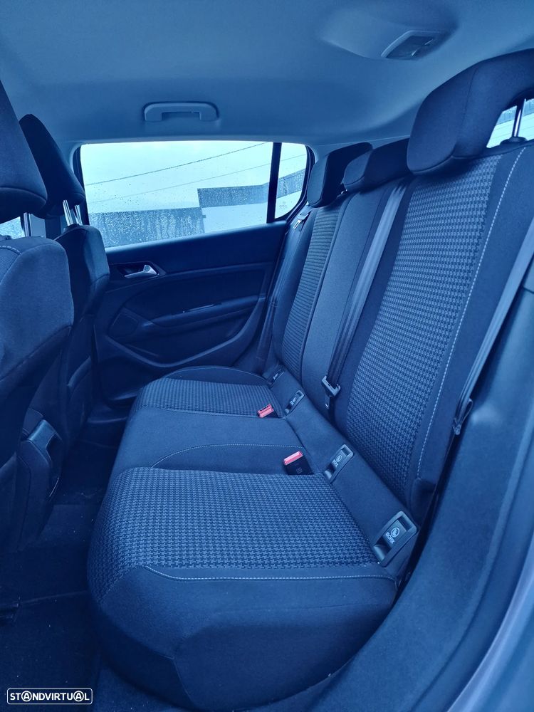 Peugeot 308 PureTech 110 Stop & Start Active Pack - 12