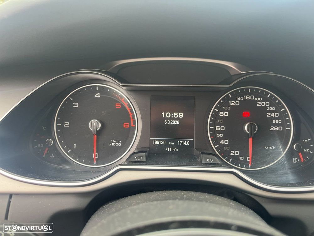 Audi A4 Avant 2.0 TDI Business Line S-line - 11