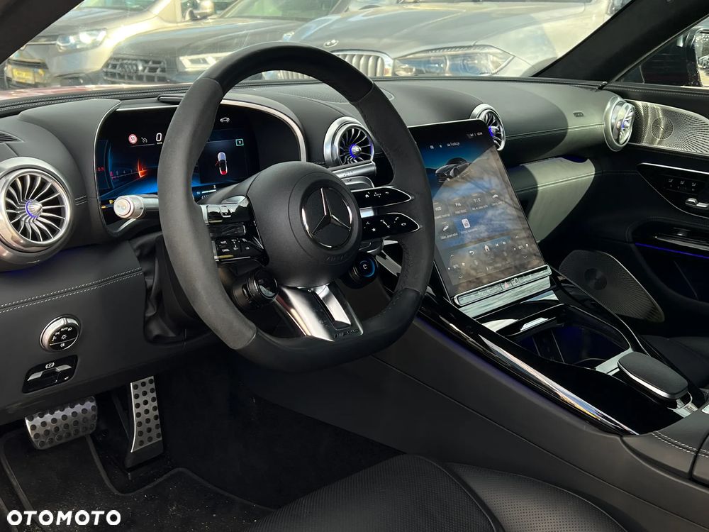 Mercedes-Benz SL AMG 63 4-Matic+ - 15