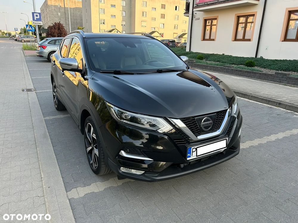 Nissan Qashqai 1.6 DIG-T Tekna+ - 1