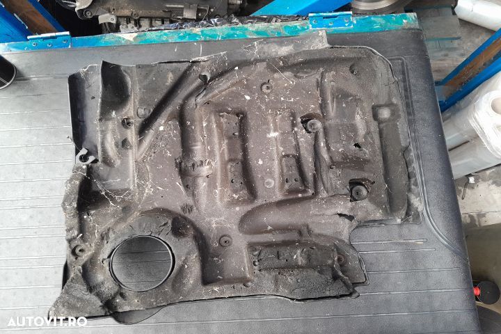 Capac motor 1317067J00 1317067J00 Suzuki Grand Vitara 2 [2005 - 2008] - 2