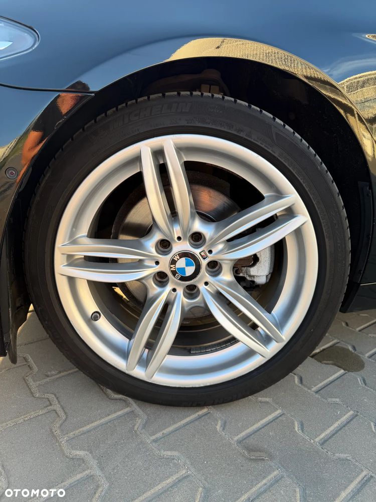 BMW Seria 5 520d - 14