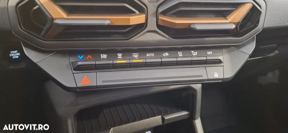 Dacia Duster HEV 140 Extreme - 23