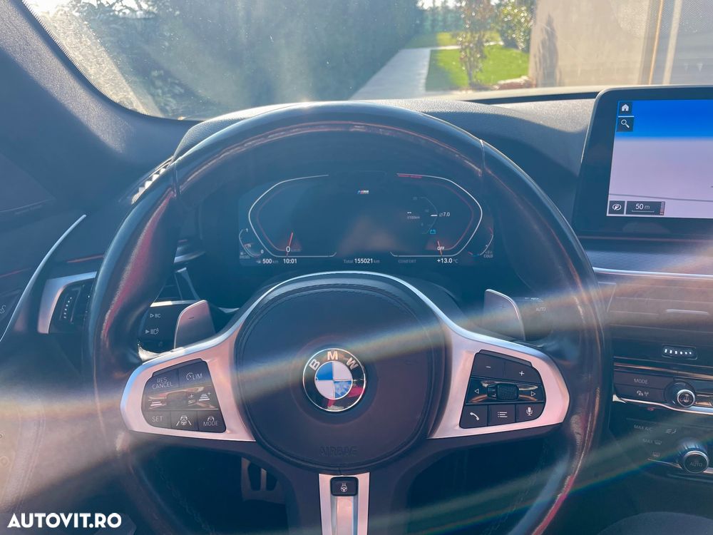 BMW Seria 5 530d xDrive AT MHEV - 10