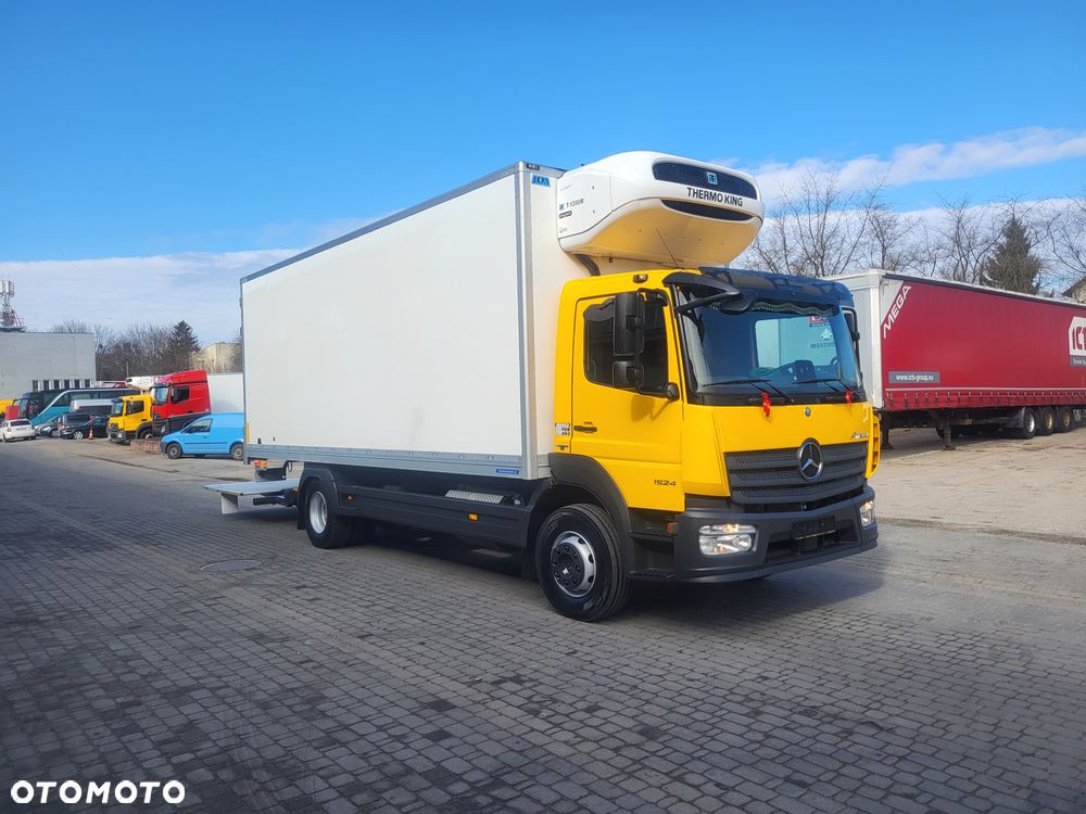 Mercedes-Benz **Mercedes Atego 1524 Chłodnia + Winda Euro 6 2018 / 240 tys. km / 15 EP / Pneumatyka / Tempomat** - 23