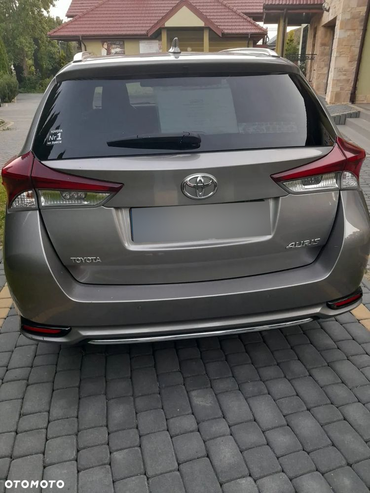 Toyota Auris 1.6 Premium Comfort - 3