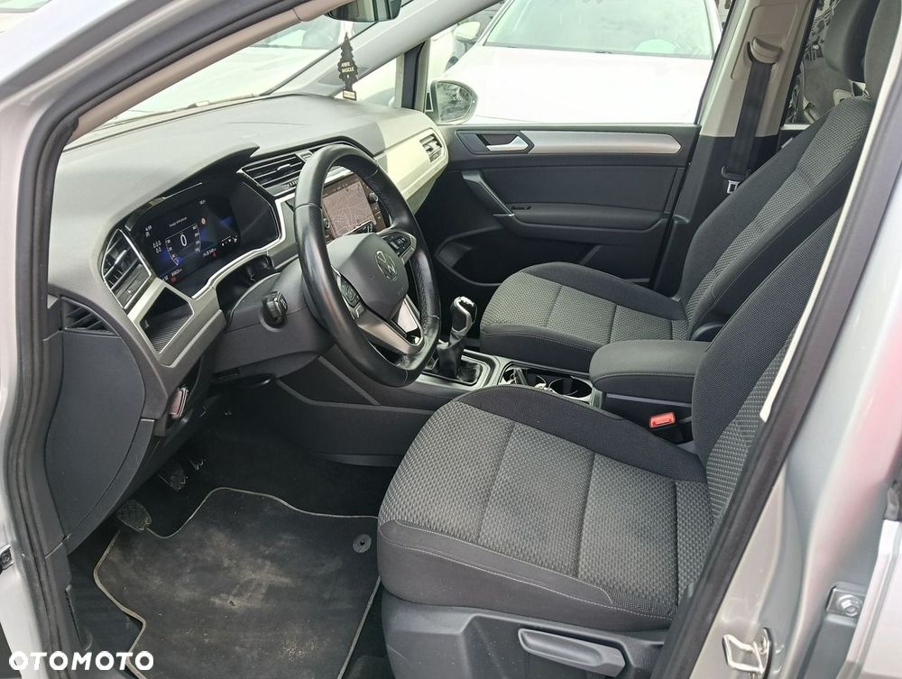 Volkswagen Touran 1.5 TSI EVO Comfortline - 16
