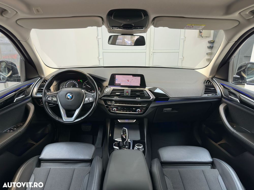 BMW X3 xDrive20d AT xLine - 9
