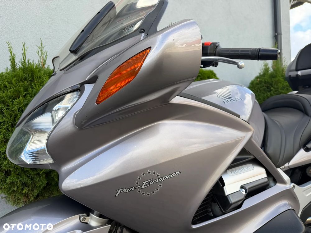 Honda ST - 30
