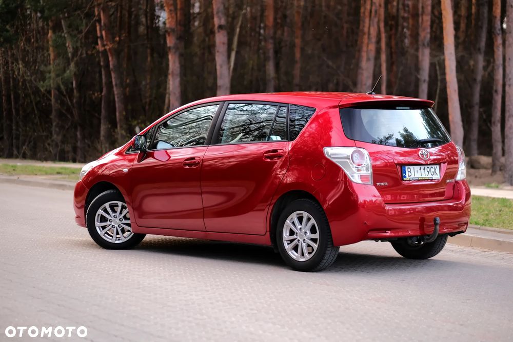 Toyota Verso 1.8 Premium EU5 - 12