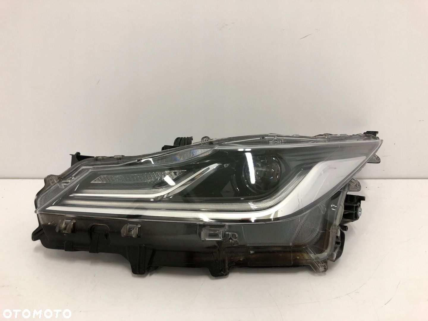 TOYOTA COROLLA E21 19- SEDAN LAMPA FULL LED LEWY PRZÓD 81150-02T51-00 - 1