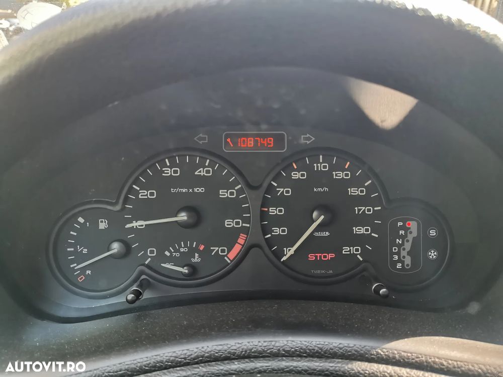 Peugeot 206 - 1