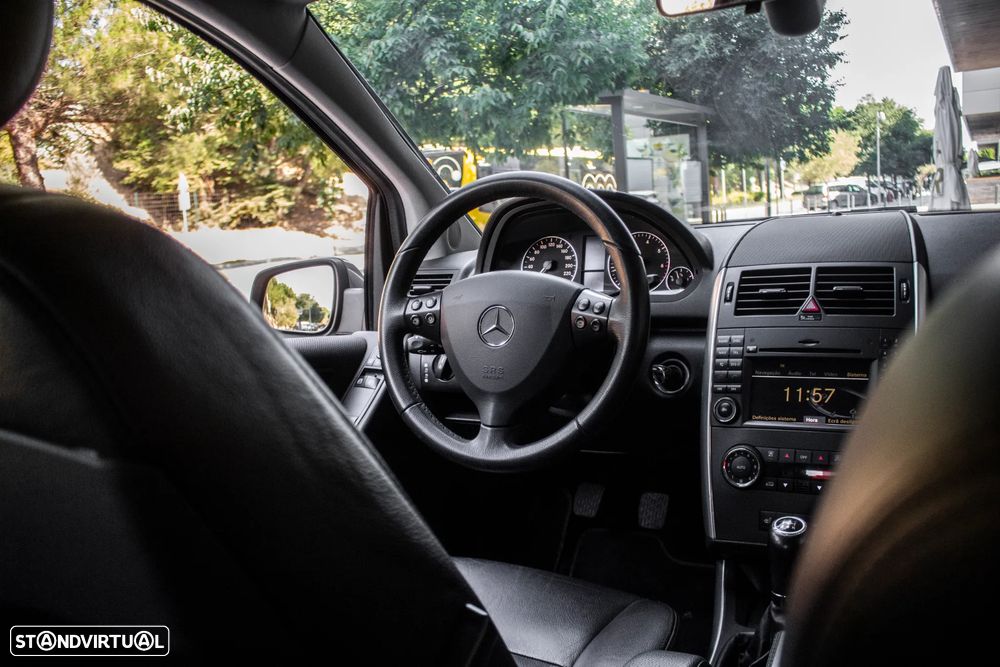 Mercedes-Benz A 160 BlueEFFICIENCY Avantgarde - 30