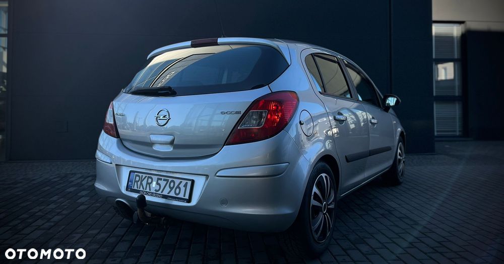 Opel Corsa 1.3 CDTI DPF EcoFLEX Start-Stop Active - 9