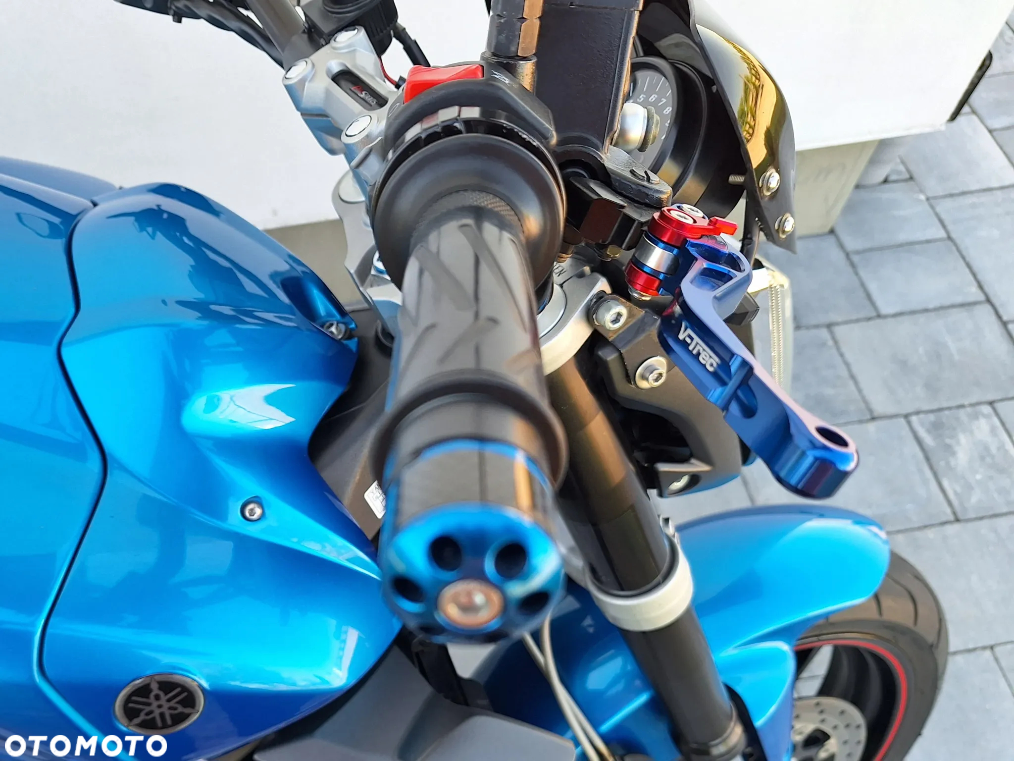 Yamaha FZ - 10