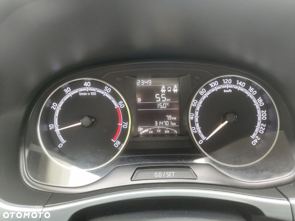 Skoda Fabia 1.0 Active - 14