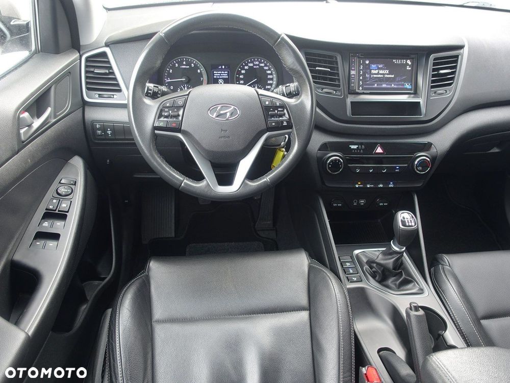 Hyundai Tucson 1.6 GDi 2WD Pure - 11