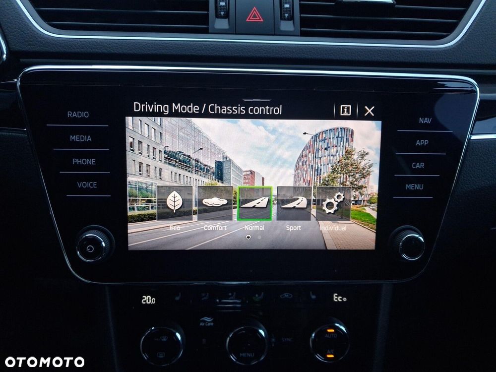 Skoda Superb 1.4 TSI Plug-In Hybrid L&K DSG - 27