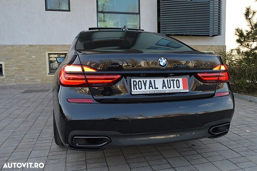 BMW Seria 7 740Ld xDrive - 19