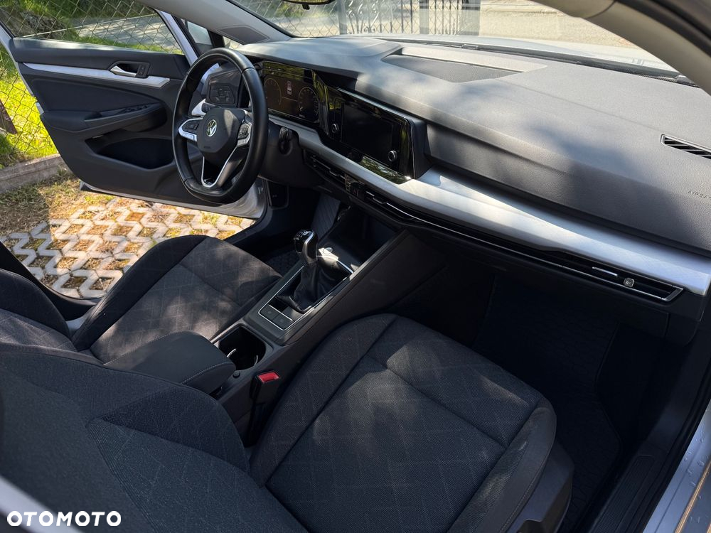 Volkswagen Golf VIII 1.0 TSI Life - 9