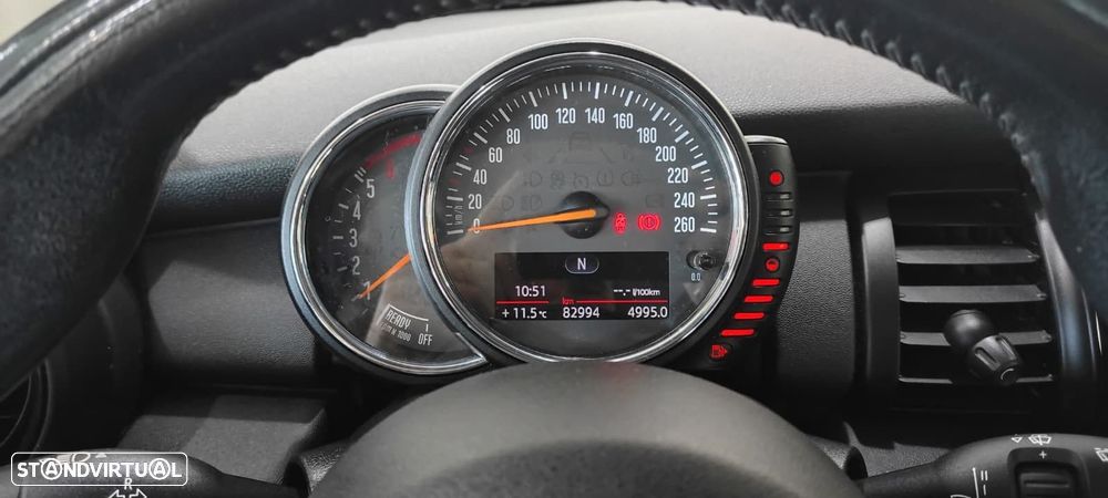 MINI 3 Portas One D - 31