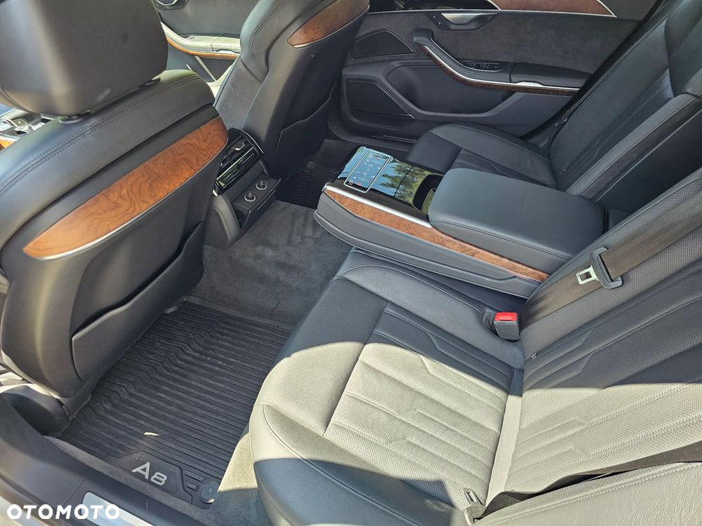Audi A8 L 55 TFSI mHEV Quattro Tiptr - 10