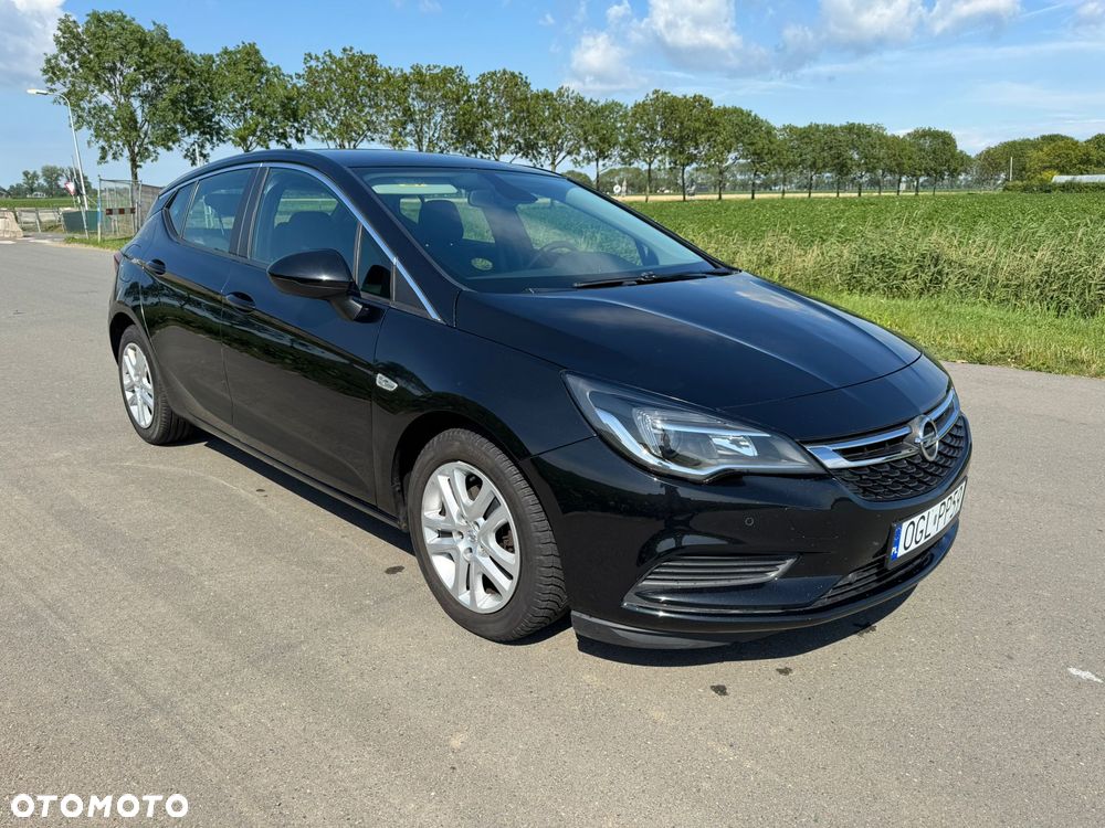 Opel Astra 1.6 CDTI Essentia - 9