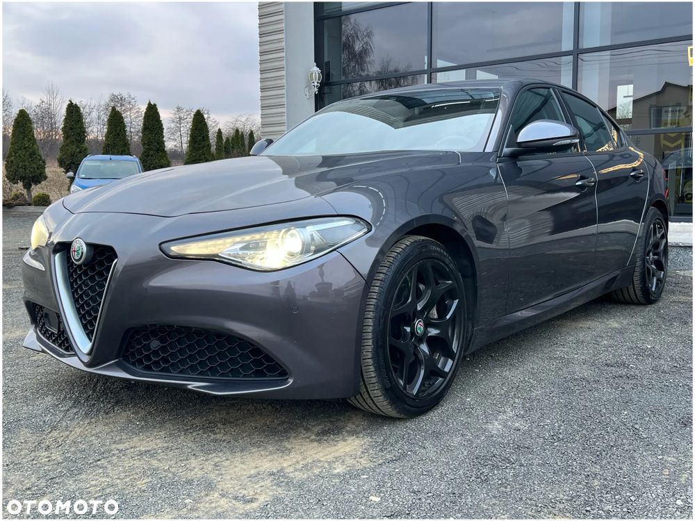 Alfa Romeo Giulia 2.0 Turbo Business - 7