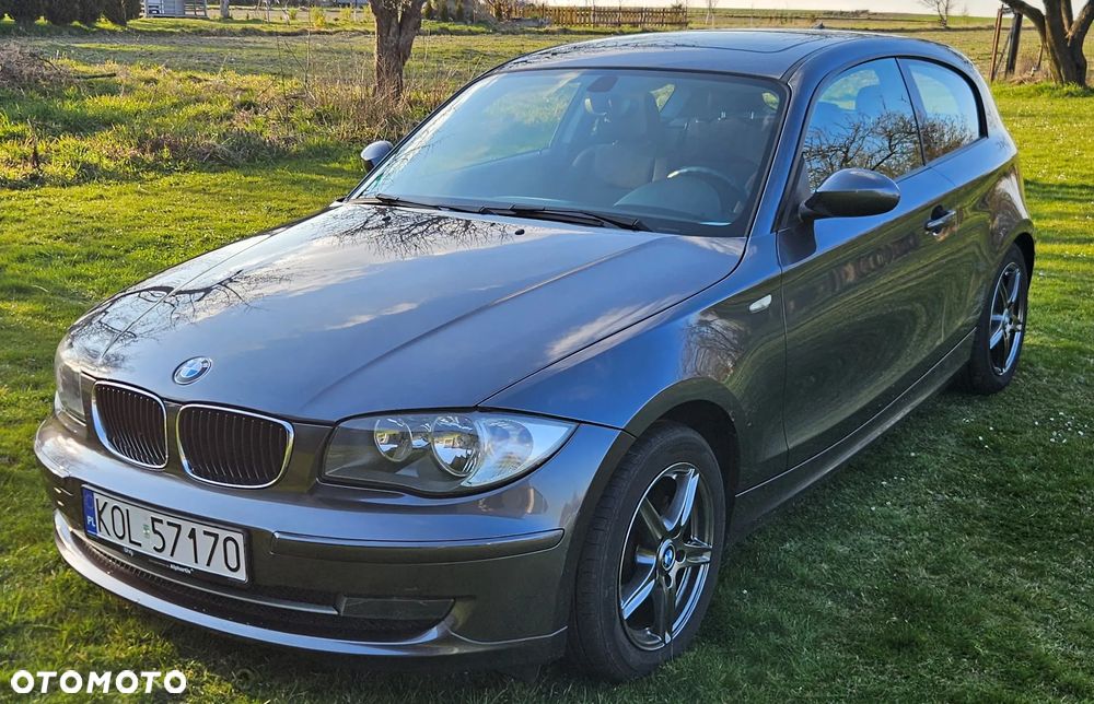 BMW Seria 1 116i - 1